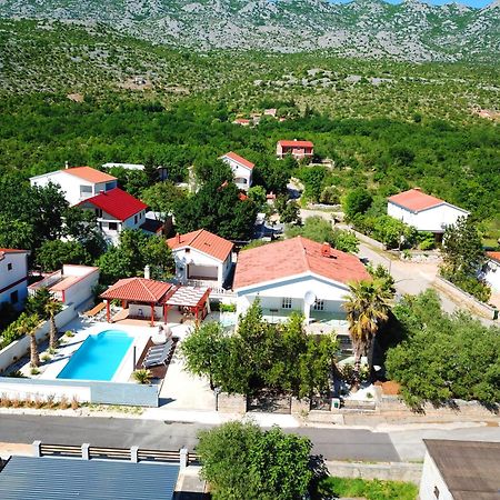 Villa Golden Apple Seline Bagian luar foto