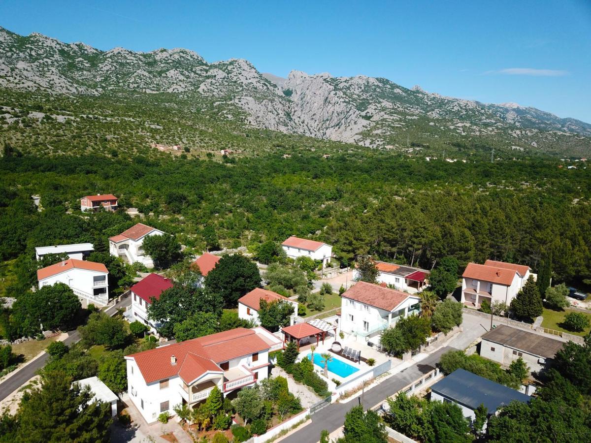Villa Golden Apple Seline Bagian luar foto