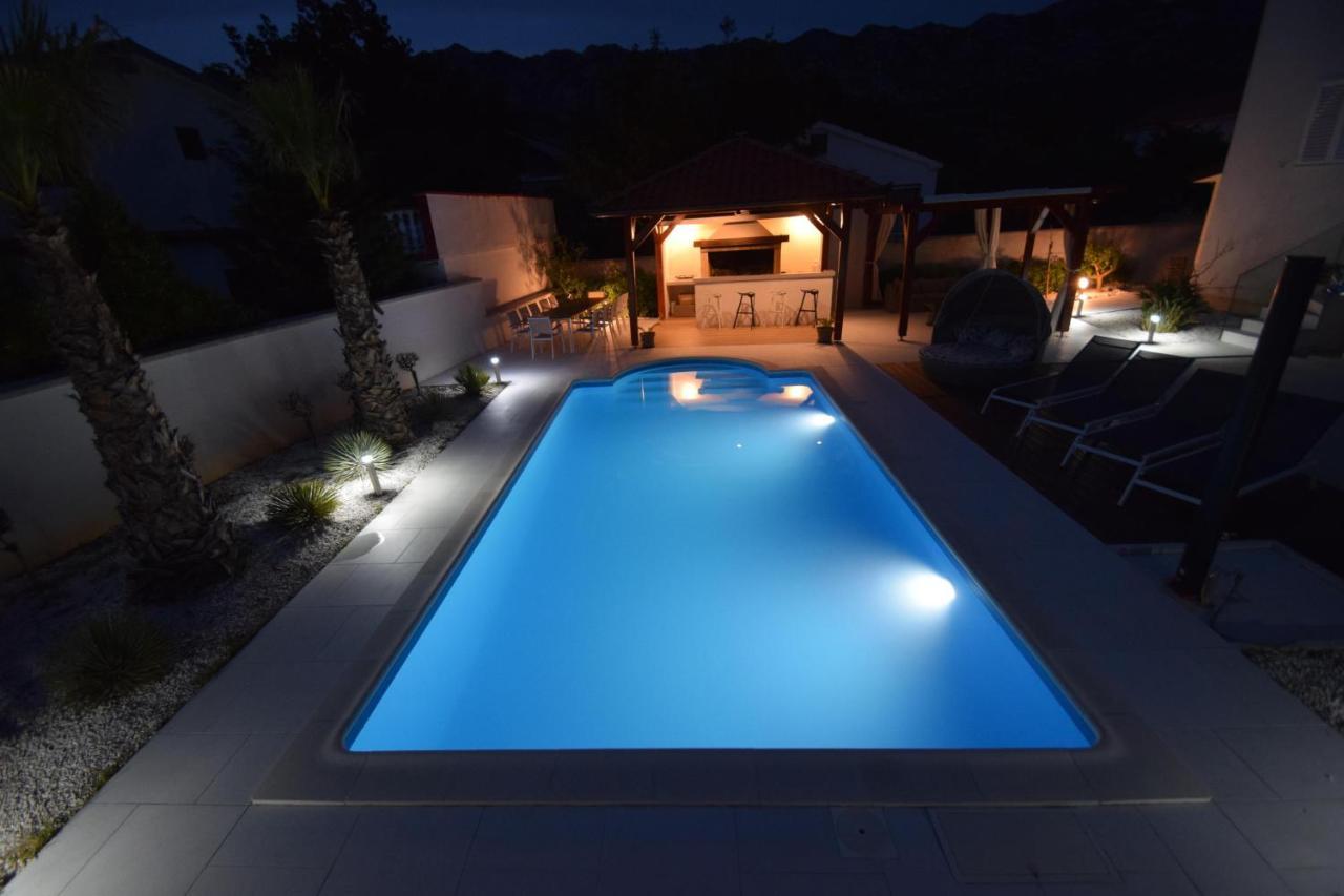 Villa Golden Apple Seline Bagian luar foto